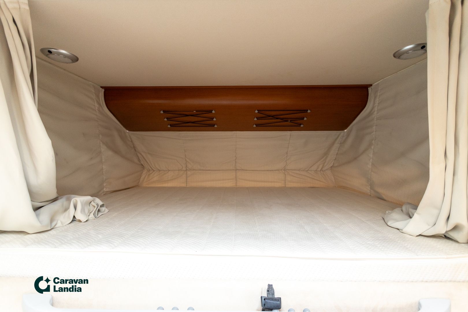 Hymer B 678 3.0 Mjet 160hv ** AUTOMAATTI, ERILLISVUOTEET, HUIPPUVARUSTELU **, kuva 22