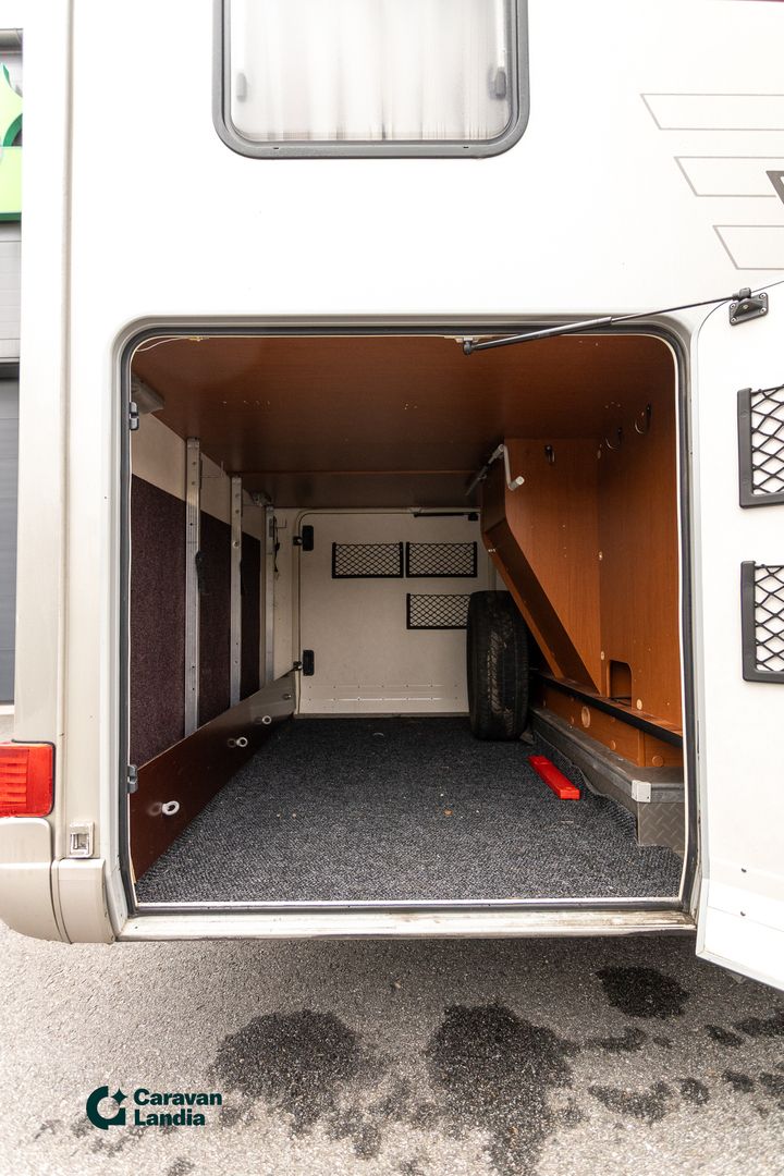 Hymer B 678 3.0 Mjet 160hv ** AUTOMAATTI, ERILLISVUOTEET, HUIPPUVARUSTELU **, kuva 37