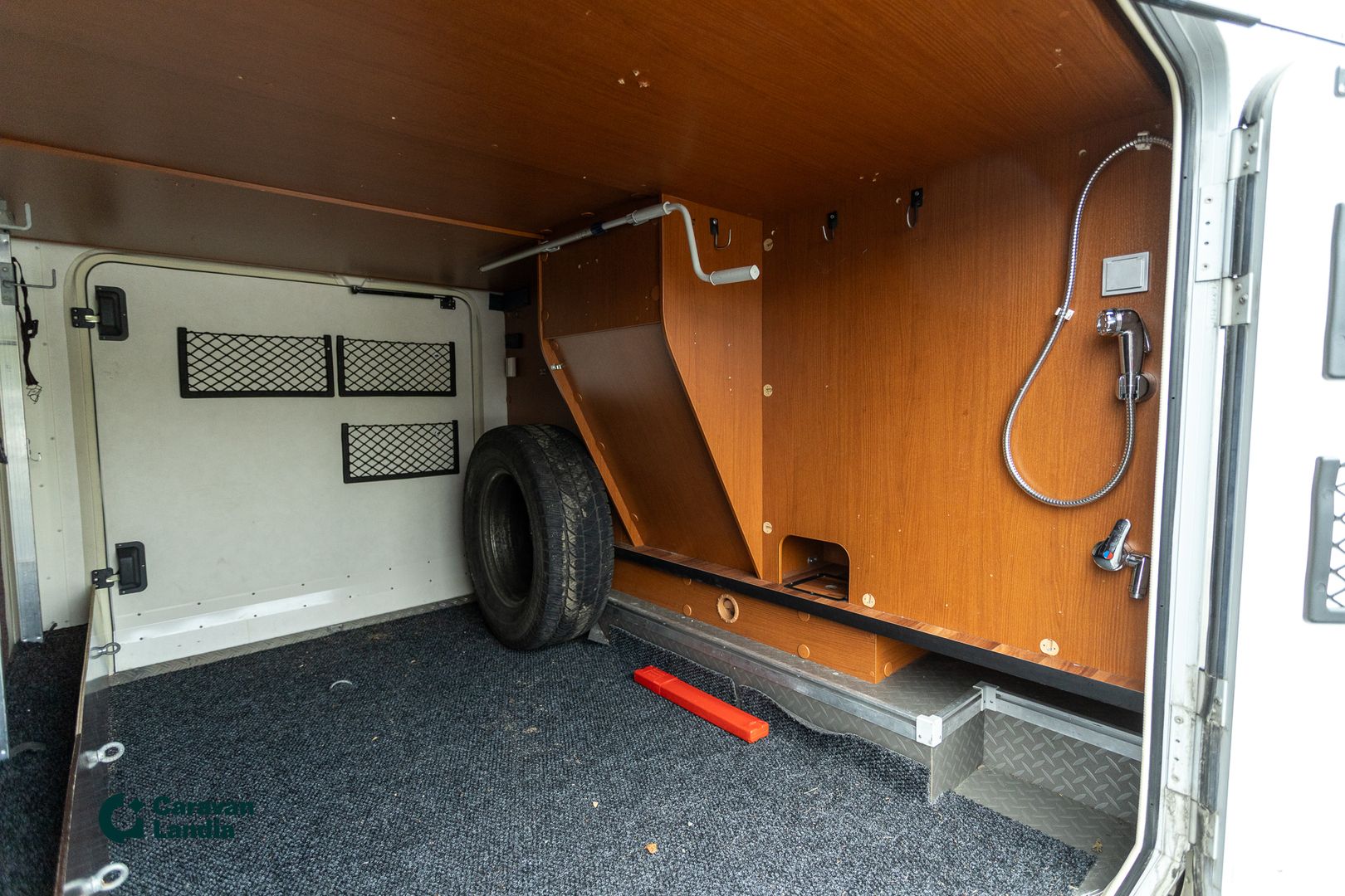 Hymer B 678 3.0 Mjet 160hv ** AUTOMAATTI, ERILLISVUOTEET, HUIPPUVARUSTELU **, kuva 38