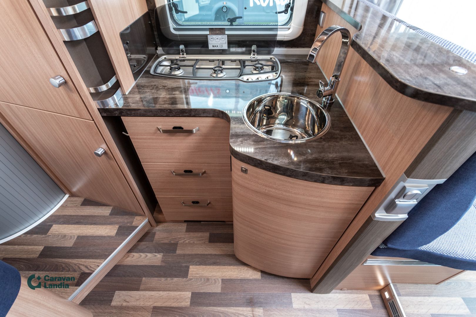 Knaus SkyTi 650 MF Silver Selection 2.3 Mjet 130hv ** ALDE, 2xILMASTOINTI, PITKITTÄINEN-PARIVUODE **, kuva 11
