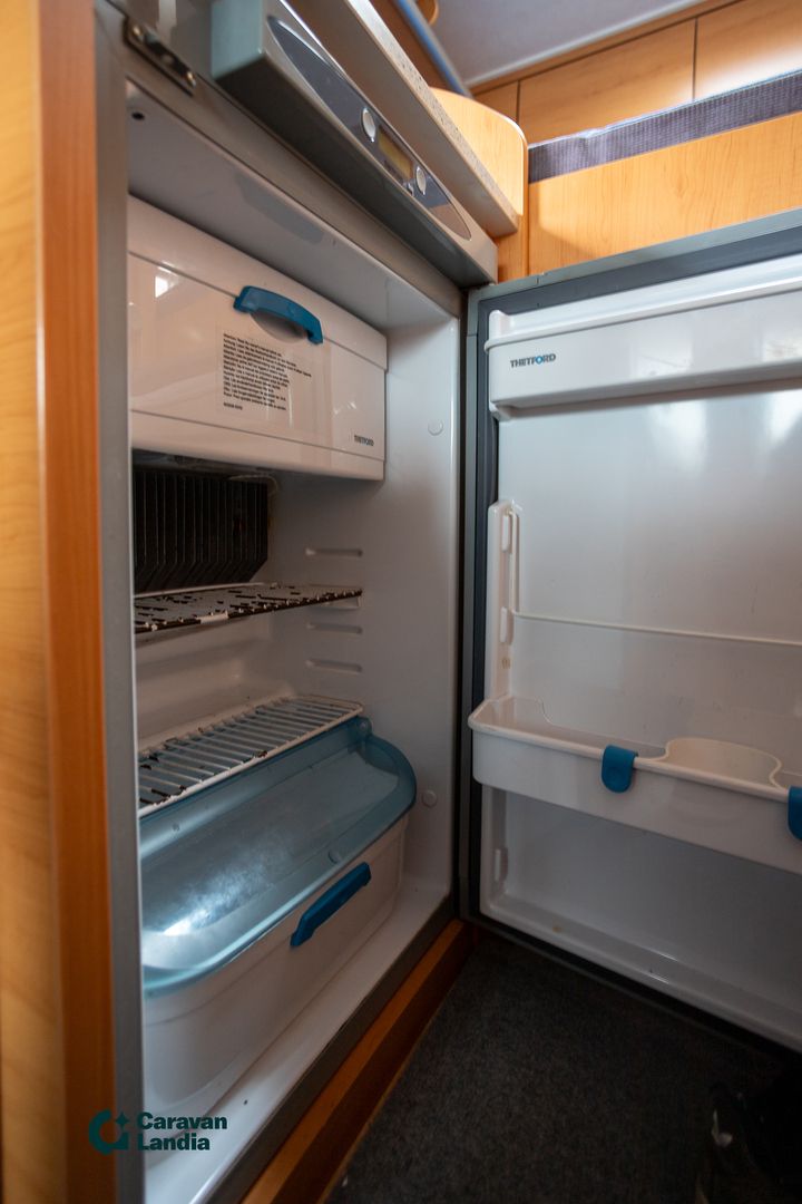 Hymer Van 522 2.0 TDCi 125hv ** TRUMA, ILMASTOINTI, PARIVUODE**, kuva 13