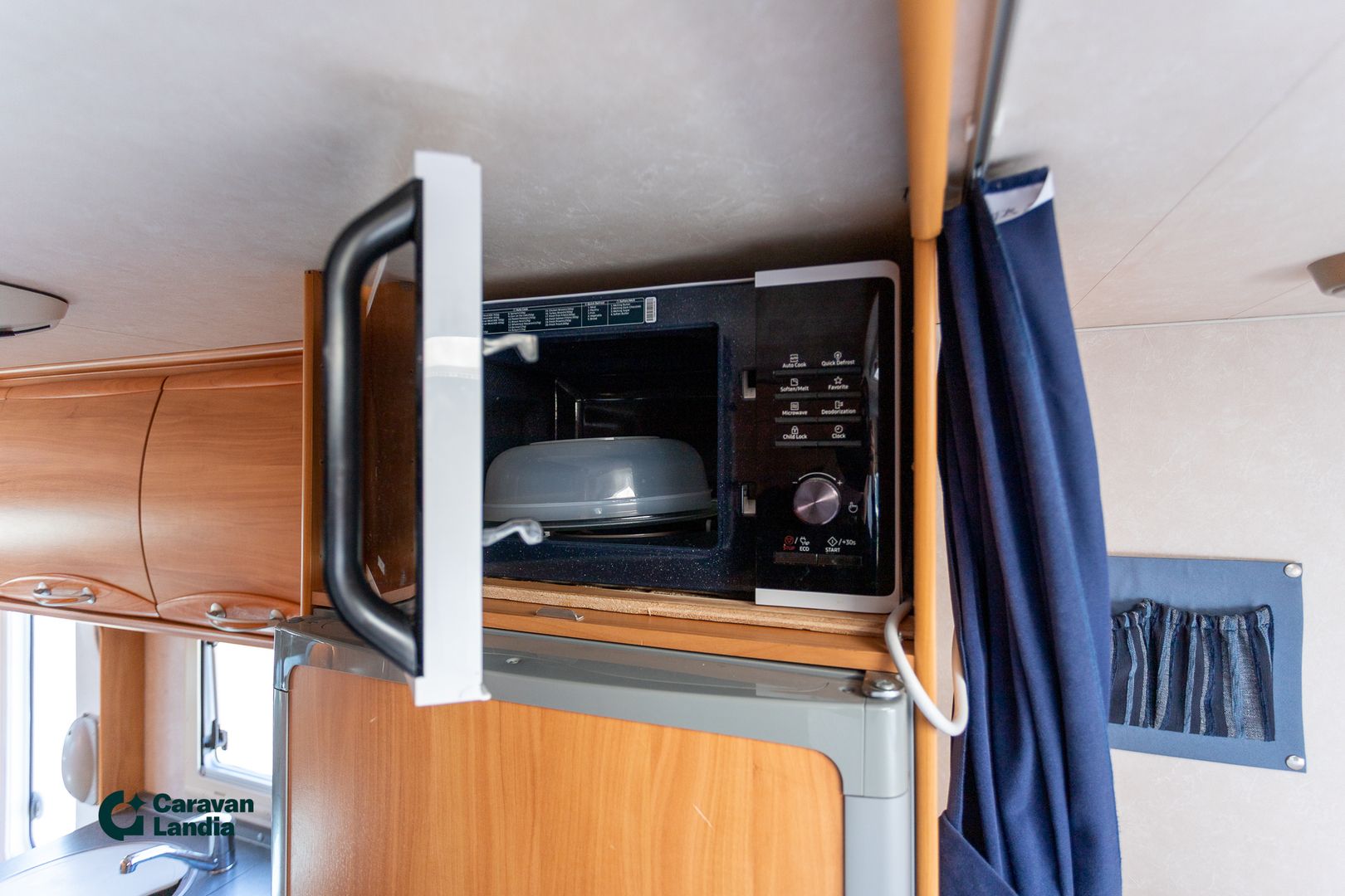 Adria Izola S687 SPG 2.5 dCI 115hv ** TRUMA (KAASU/SÄHKÖ), 2X ILMASTOINTI, VAKKARI **, kuva 15