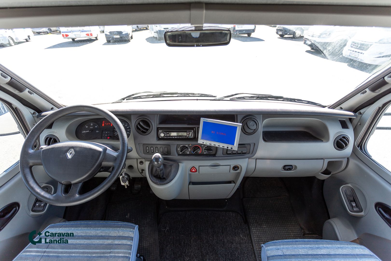 Adria Izola S687 SPG 2.5 dCI 115hv ** TRUMA (KAASU/SÄHKÖ), 2X ILMASTOINTI, VAKKARI **, kuva 6