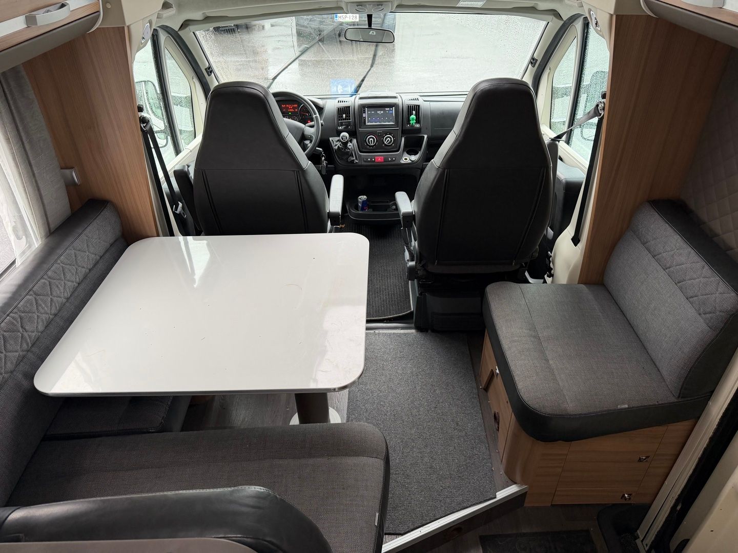Adria Matrix 670 SL 2.2 BlueHDi 165hv ** TRUMA-TALVIPAKETTI, ERILLISVUOTEET, TODELLA SUOSITTU MALLI**, kuva 6