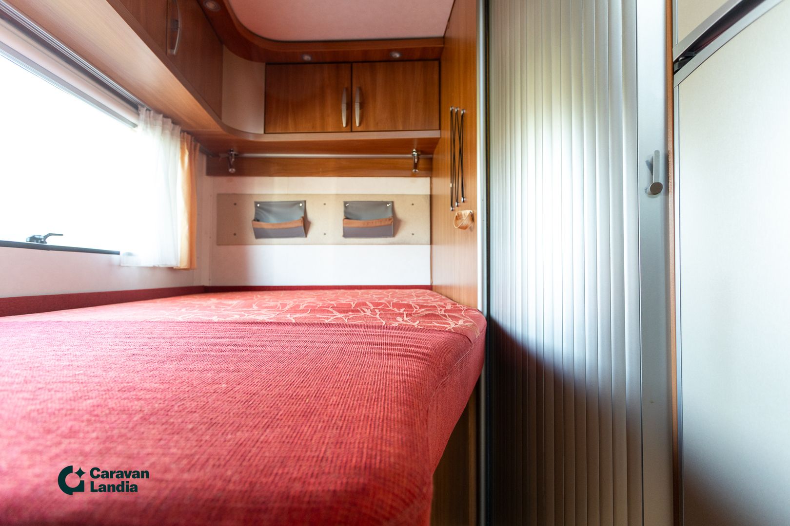 Hymer 653 2.2 TDCi ** OHJAAMO ILMASTOINTI, PARIVUODE, TRUMA**, kuva 17