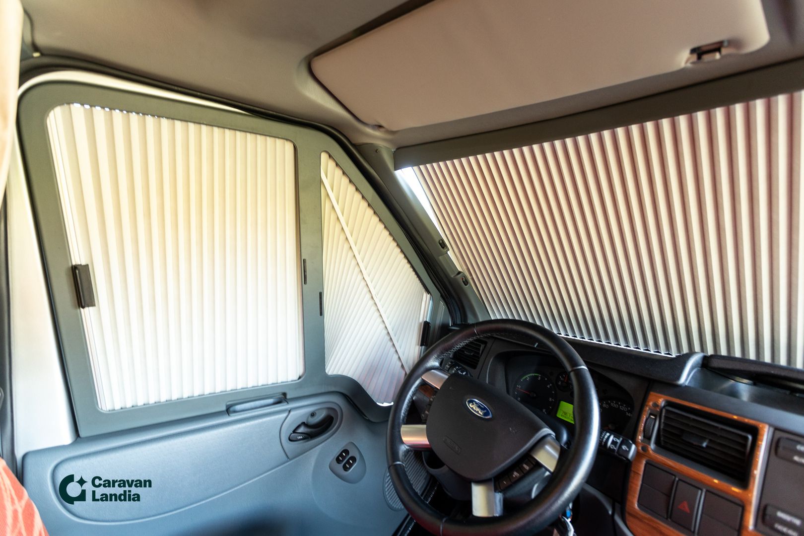 Hymer 653 2.2 TDCi ** OHJAAMO ILMASTOINTI, PARIVUODE, TRUMA**, kuva 21