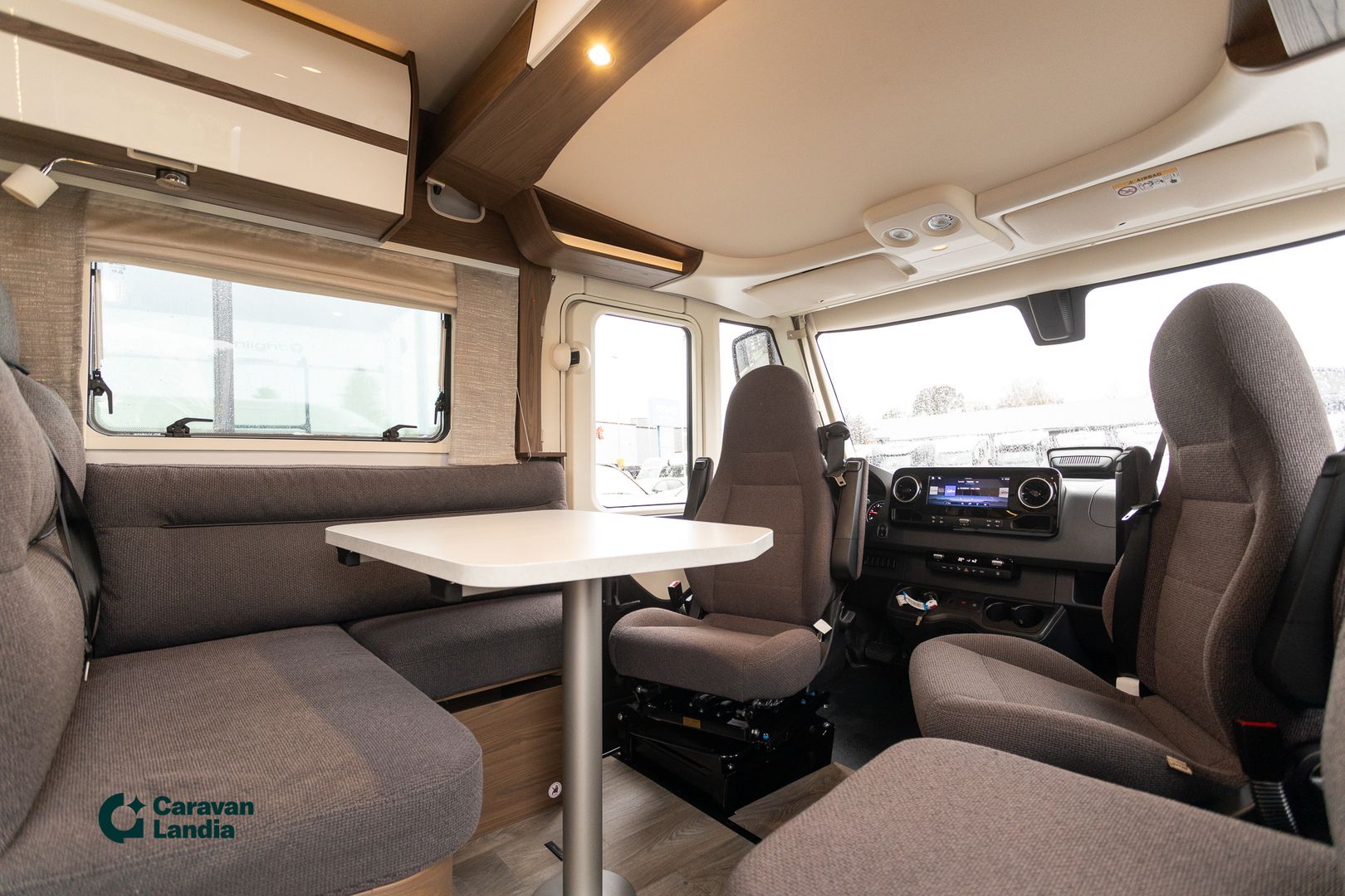 Hymer MasterLine I 790 417 CDI 170hv ** HYDR TUKIJALAT, ALDE-TALVIPAKETTI, SAAREKEVUODE, AJ. VAIN 5 TKM **, kuva 11