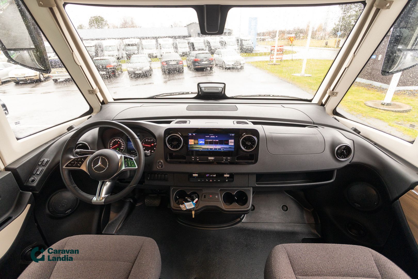 Hymer MasterLine I 790 417 CDI 170hv ** HYDR TUKIJALAT, ALDE-TALVIPAKETTI, SAAREKEVUODE, AJ. VAIN 5 TKM **, kuva 6