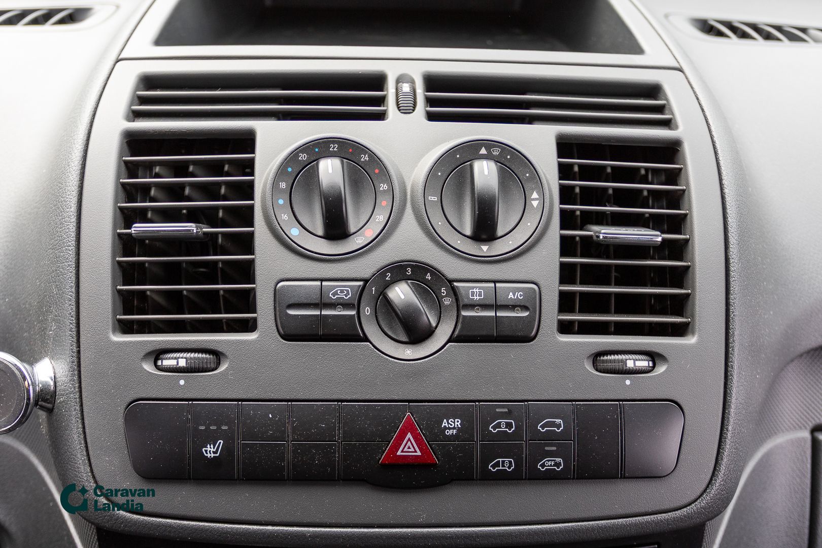 Mercedes-Benz Vito 113 CDI 136hv ** ILMASTOINTI, VETOKOUKKU, HUOLTOKIRJA **, kuva 18