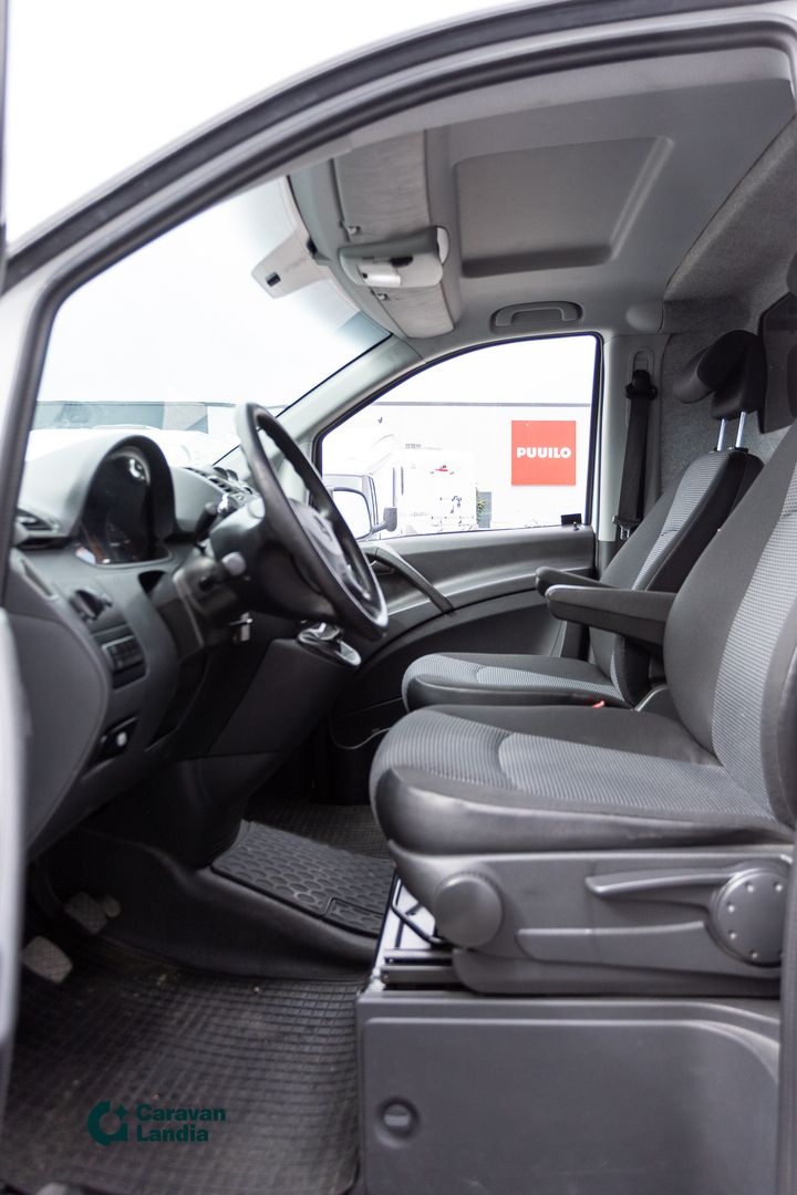 Mercedes-Benz Vito 113 CDI 136hv ** ILMASTOINTI, VETOKOUKKU, HUOLTOKIRJA **, kuva 7