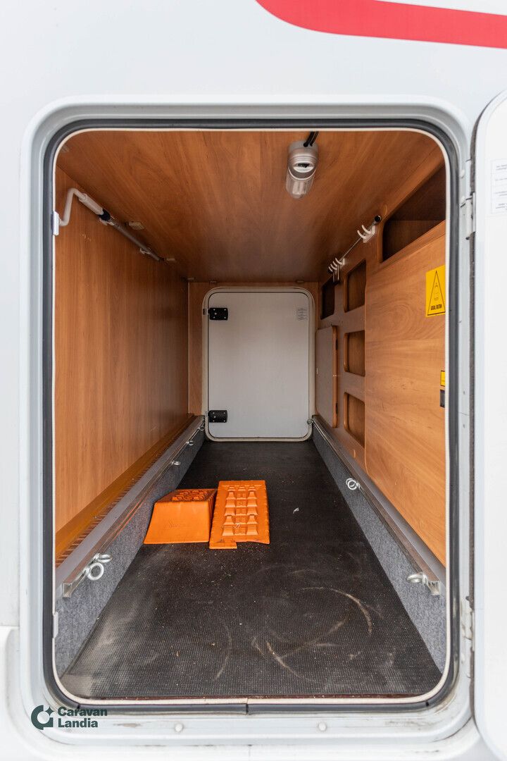 Dethleffs Globebus T 4 130hv **ERILLISVUOTEET, P.KAMERA, MARKIISI, PP-TELINE**, kuva 20