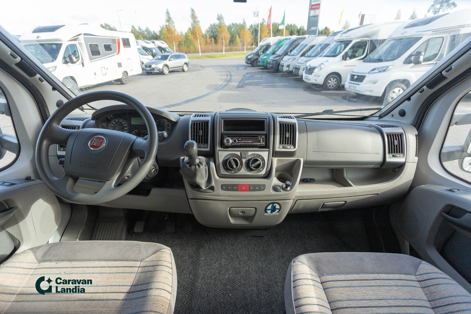 Adria Coral S 660 SL 2.3 Mjet 130hv ** TRUMA, ERILLISVUOTEET, MARKIISI **, kuva 6