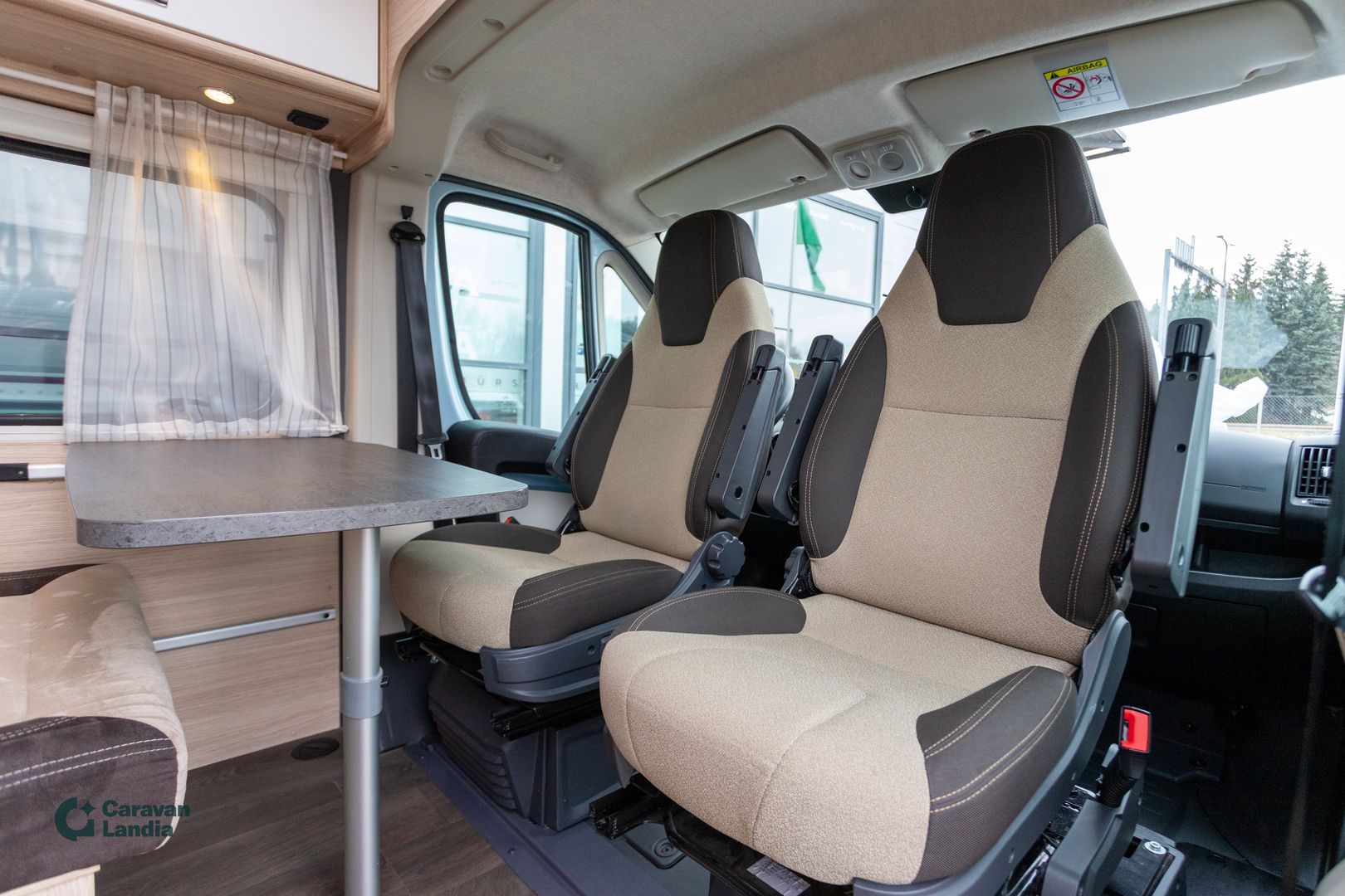 Roadcar R 600 150hv **2xILMASTOINTI, P.KAMERA, LOHKARI, PULLONVAIHTAJA**, kuva 11