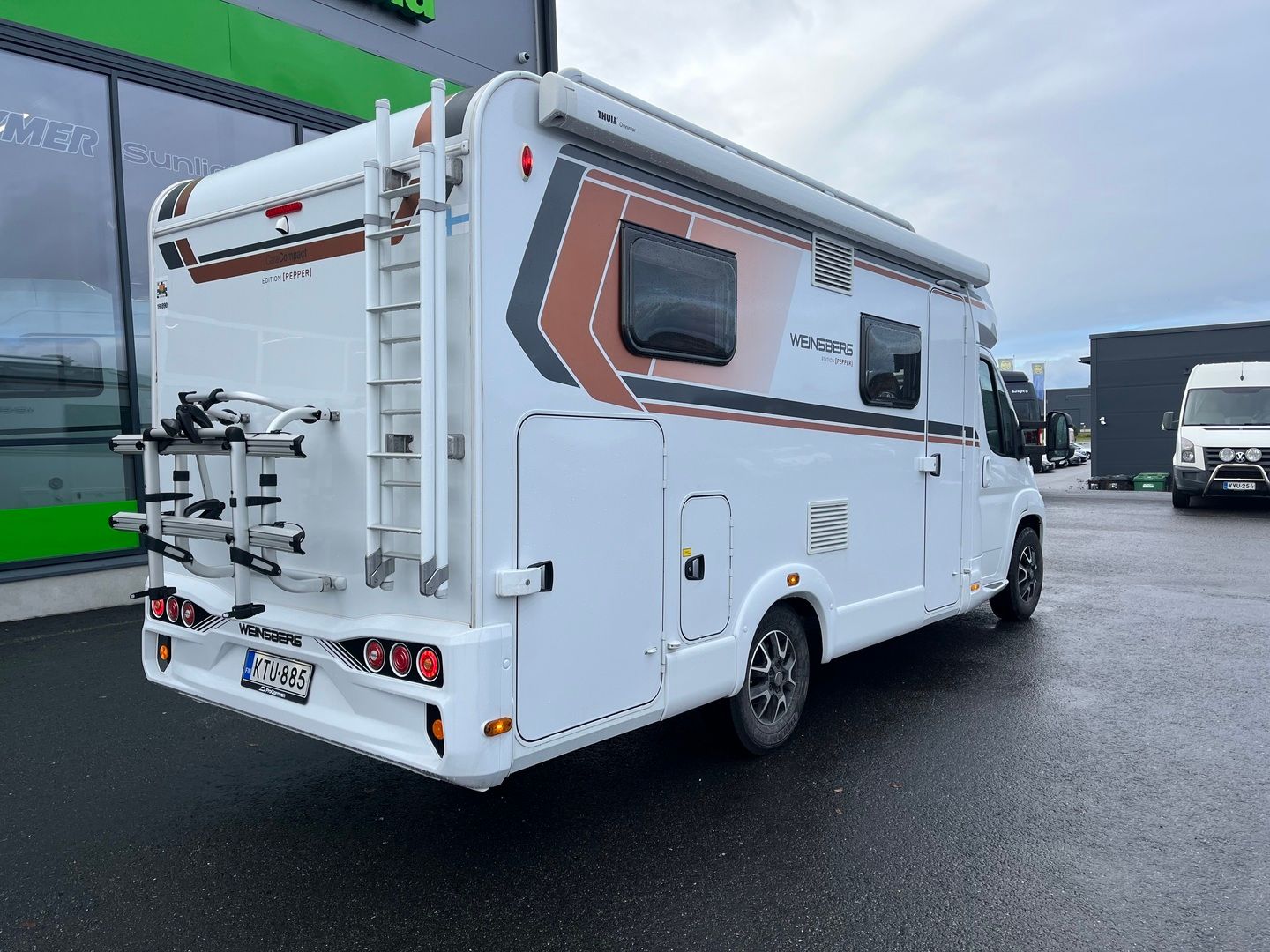 Weinsberg CaraCompact 600 MEG ** JUURI TULLUT, TRUMA-SÄHKÖPATRUUNA, AURINKOPANEELI, INVERTTERI **, kuva 3