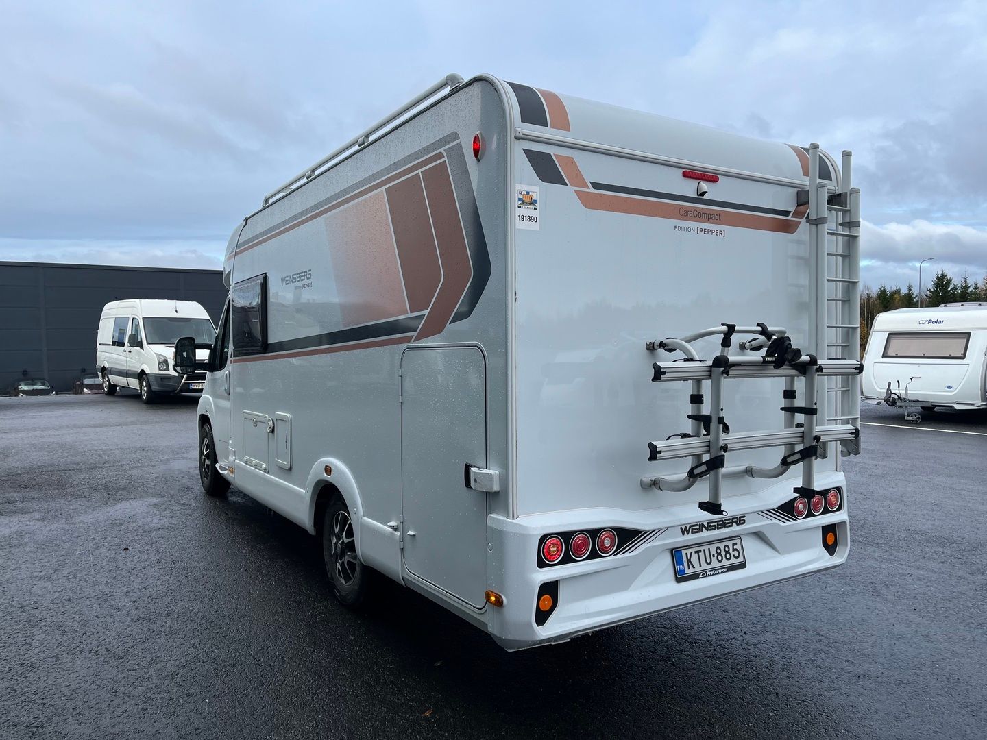 Weinsberg CaraCompact 600 MEG ** JUURI TULLUT, TRUMA-SÄHKÖPATRUUNA, AURINKOPANEELI, INVERTTERI **, kuva 4