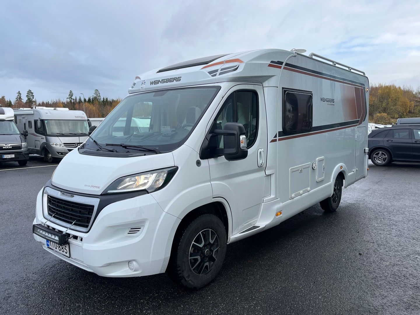 Weinsberg CaraCompact 600 MEG ** JUURI TULLUT, TRUMA-SÄHKÖPATRUUNA, AURINKOPANEELI, INVERTTERI **, kuva 5