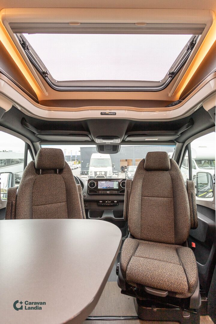 Hymer MLT 570 CrossOver 416 CDI ** TRUMA-SÄHKÖPATRUUNA, ERILLISVUOTEET, NELIVETO, AUTOMAATTI, AURINKOPANEELI **, kuva 11