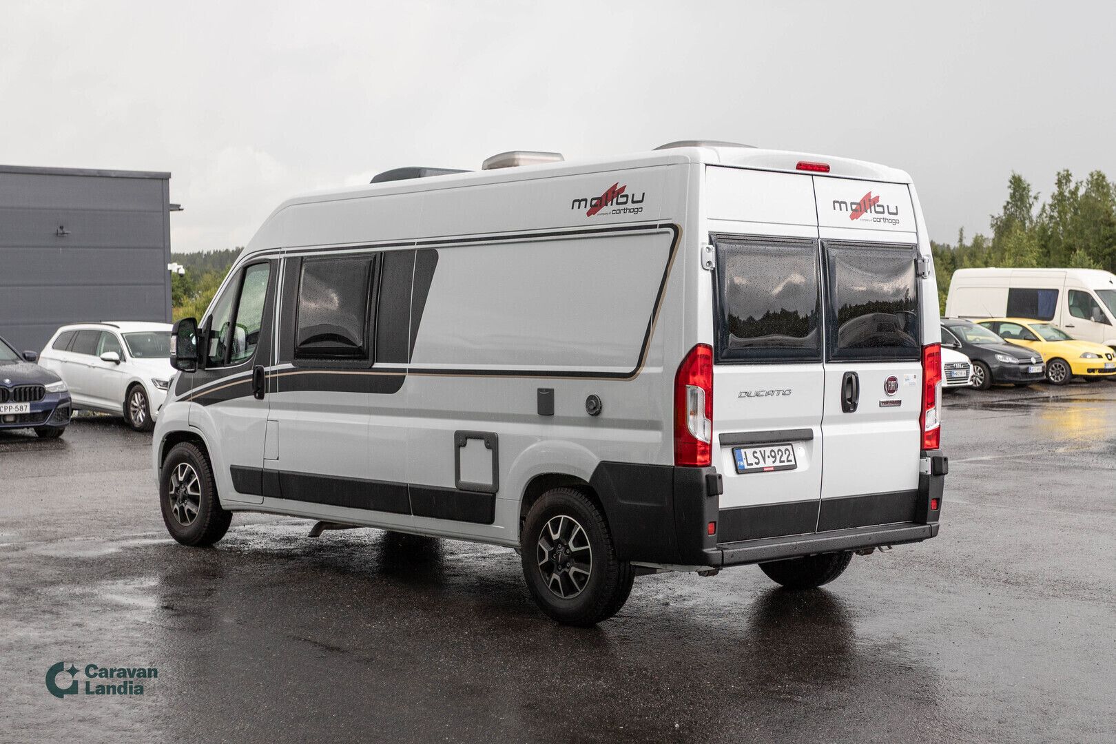 Carthago Malibu Van 600 140hv **VÄHÄN AJETTU, TRUMA, TODELLA NÄYTTÄVÄ, ERIKOISVANTEET**, kuva 4