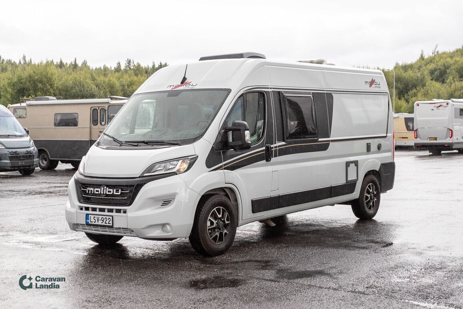 Carthago Malibu Van 600 140hv **VÄHÄN AJETTU, TRUMA, TODELLA NÄYTTÄVÄ, ERIKOISVANTEET**, kuva 5