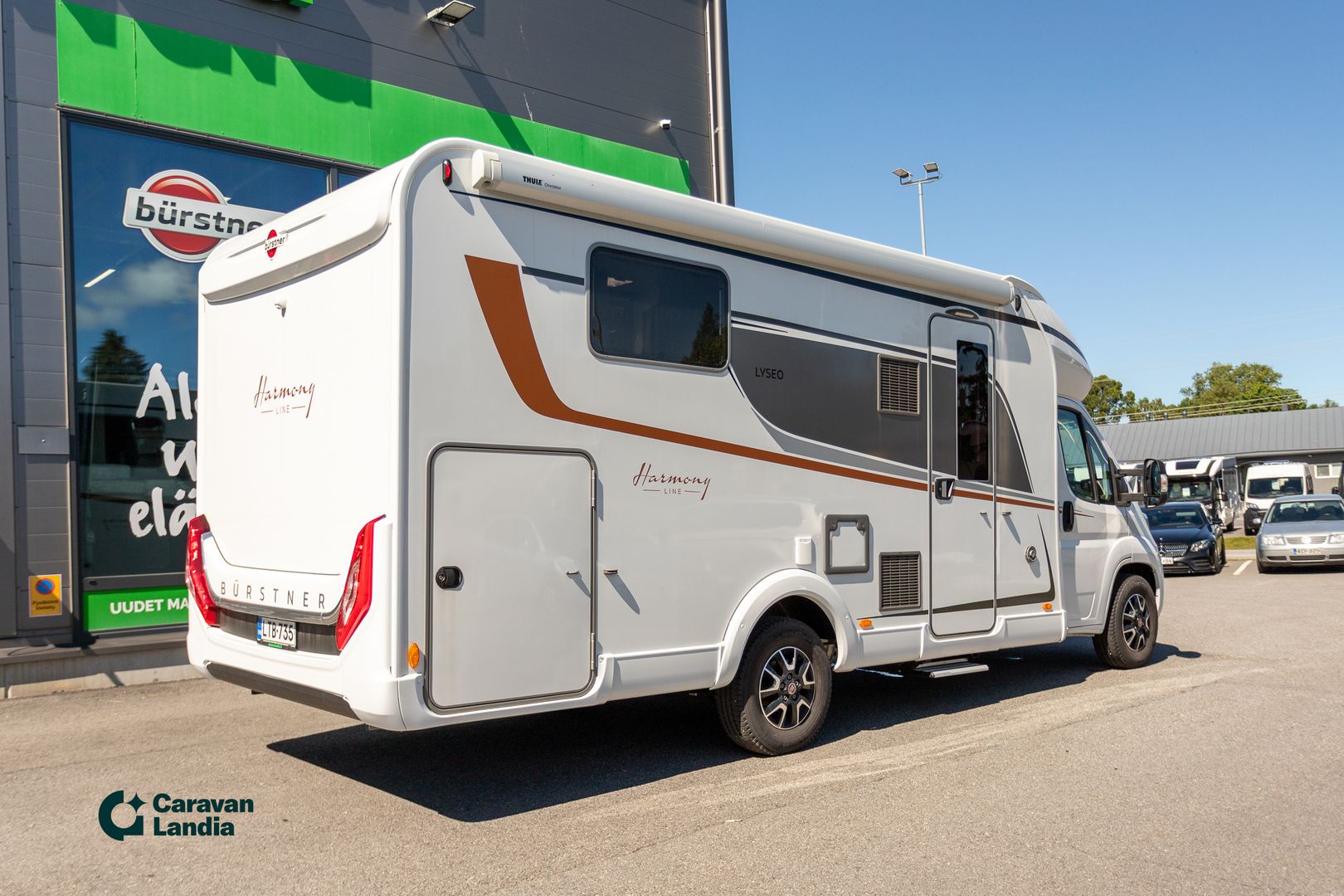 Burstner Lyseo TD736 Harmony Line 2.2 Mjet 140hv ** AJETTU VAIN 4tkm, UUTTA VASTAAVA, TRUMA KAASU+SÄHKÖ, HUBBET VUODE *, kuva 3