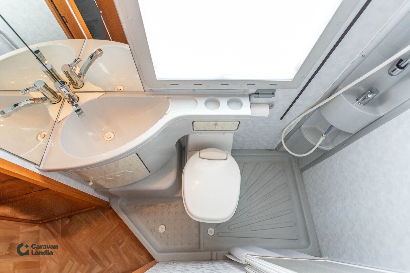 Adria 590 DS 2.8 JTD 130hv ** TRUMA, PITKITTÄINEN-PARIVUODE, MARKIISI **, kuva 13