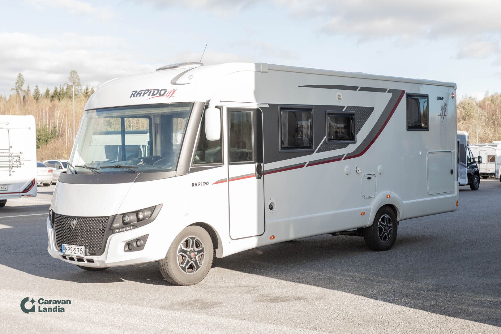 Rapido 896F 2.2 Mjet 180hv ** TRUMA-SÄHKÖPATRUUNA, SAAREKEVUODE, AURINKOPANEELI, AUTOMAATTI **, kuva 5