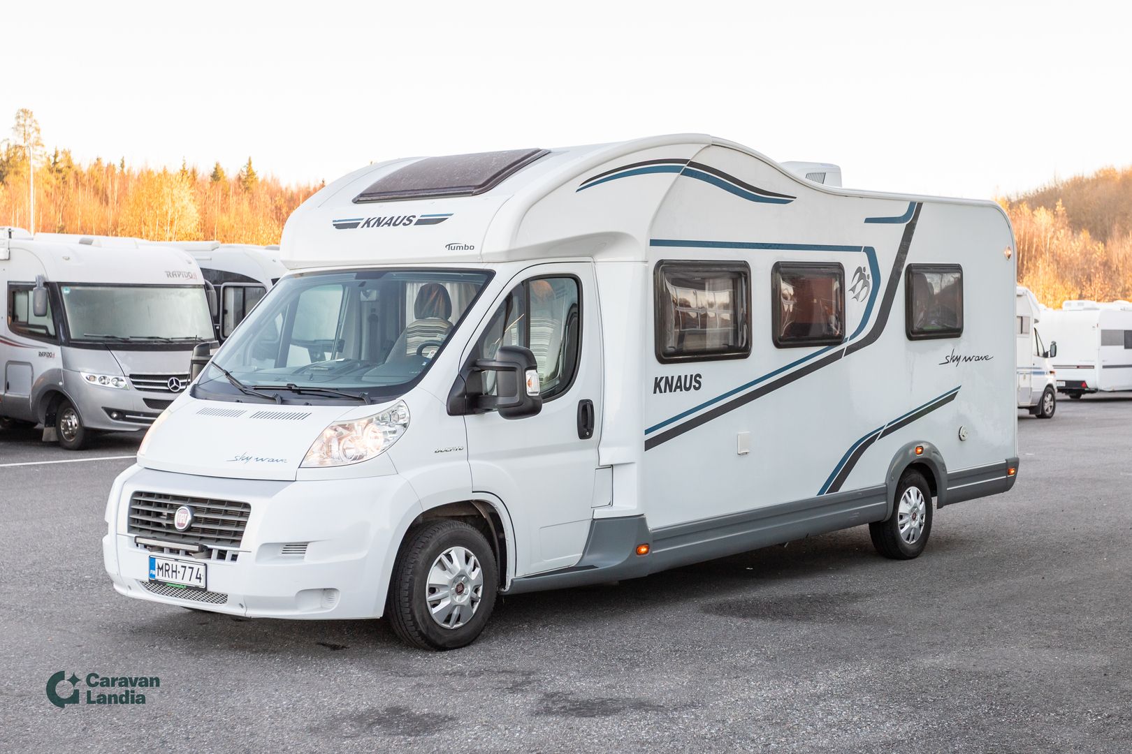 Knaus Sky Wave 700 MG 2.3 Mjet 130hv ** ALDE, SAAREKEVUODE, HUBBET-YLÄVUODE, 2X ILMASTOINTI **, kuva 5