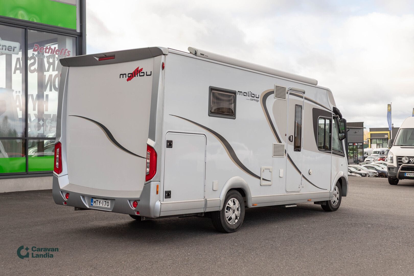 Carthago Malibu I 440 QB 2.3 Mjet 150hv ** TRUMA, SAAREKEVUODE, HUBBET-YLÄVUODE, AURINKOPANEELI **, kuva 3