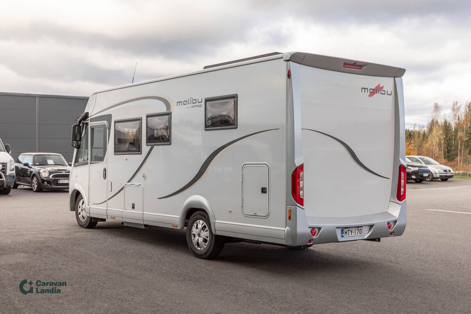 Carthago Malibu I 440 QB 2.3 Mjet 150hv ** TRUMA, SAAREKEVUODE, HUBBET-YLÄVUODE, AURINKOPANEELI **, kuva 4