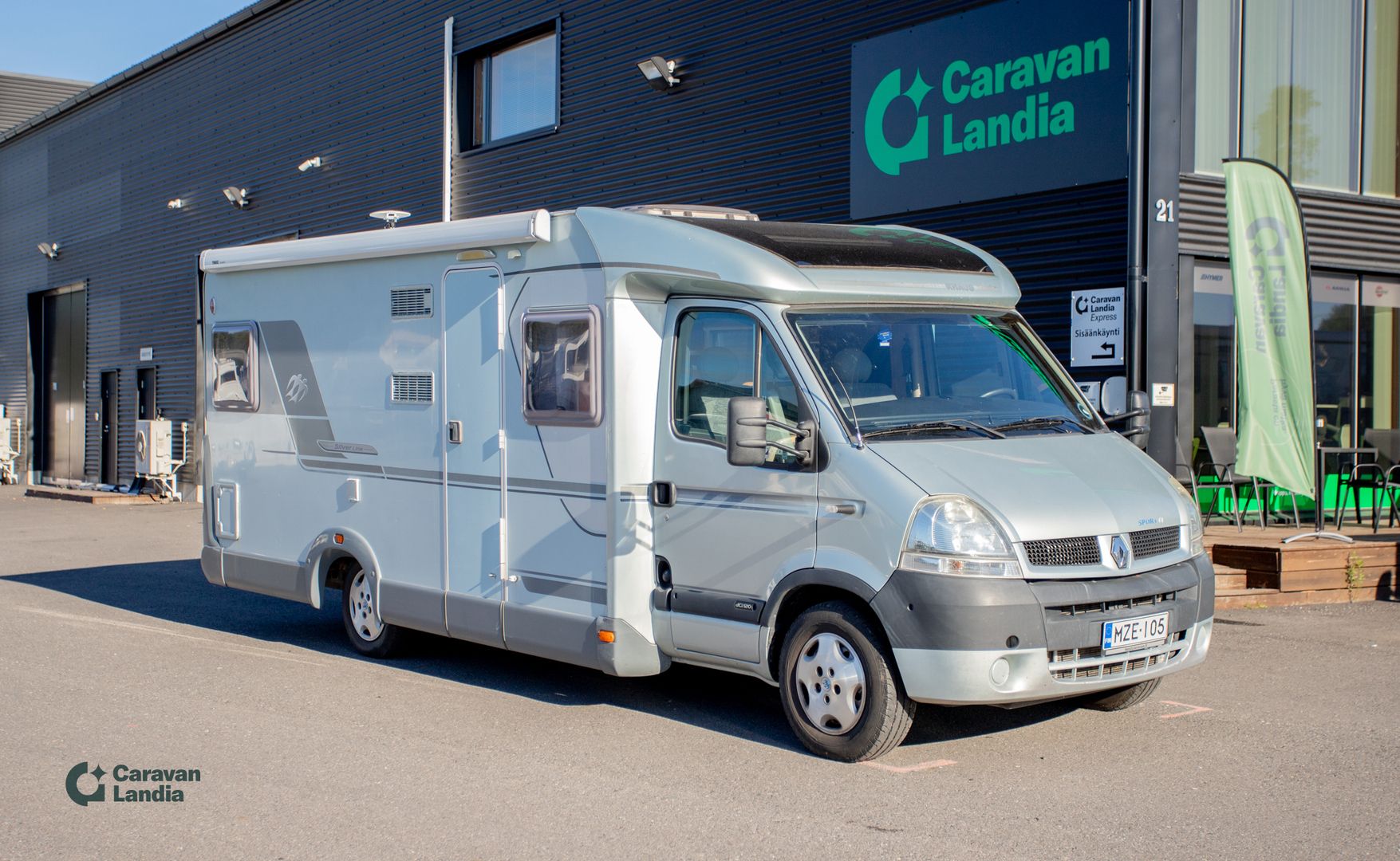 Knaus Sport Ti 700 UFB 2.5 dCI 115GV **TRUMA-SÄHKÖPATRUUNA, AURINKOPANEELI, MARKIISI **, kuva 1