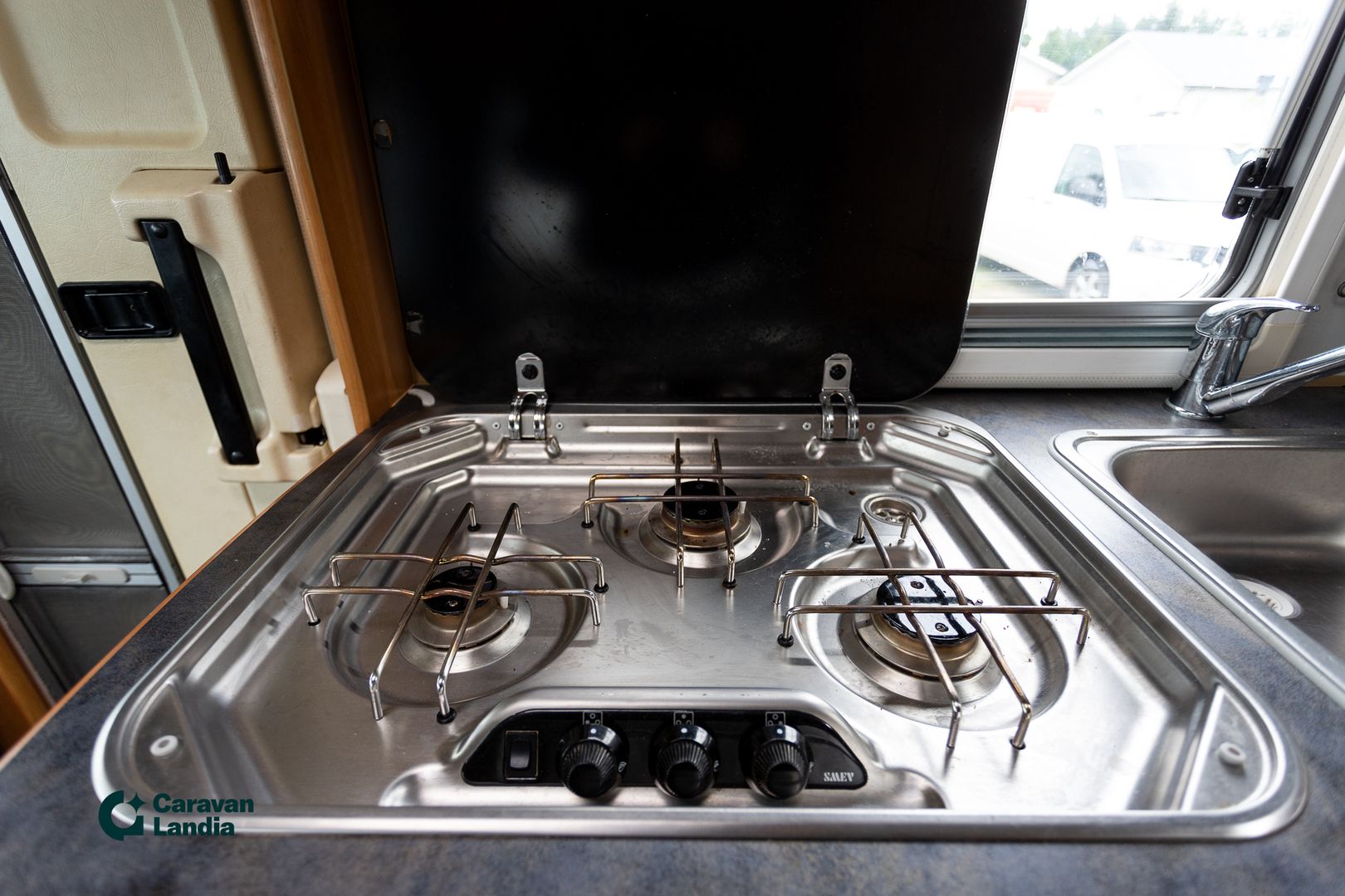 Hymer B 574 2.8 JTD 130hv ** TRUMA, HUBBET-LASKUVUODE, PP-TELINE **, kuva 12