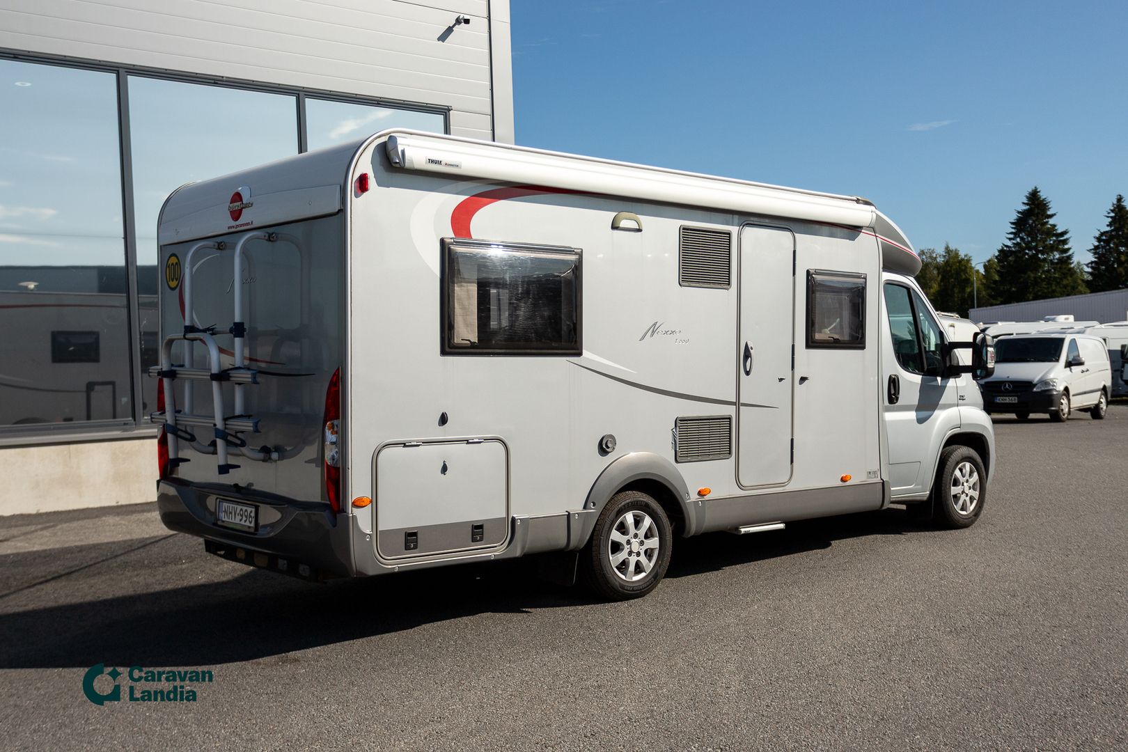 Burstner Nexxo T 660 2.3 Mjet 130hv ** WEBASTO, TRUMA TALVIPAKETTI, PITKITTÄINEN PARIVUODE **, kuva 3