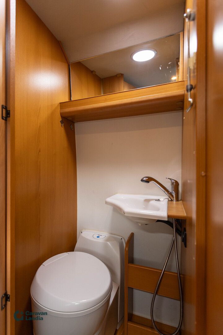 Casa Car Ducato 2.3 Mjet 150 hv ** TRUMA-SÄHKÖPATRUUNA, ERILLISVUOTEET, AURINKOPANEELI **, kuva 12