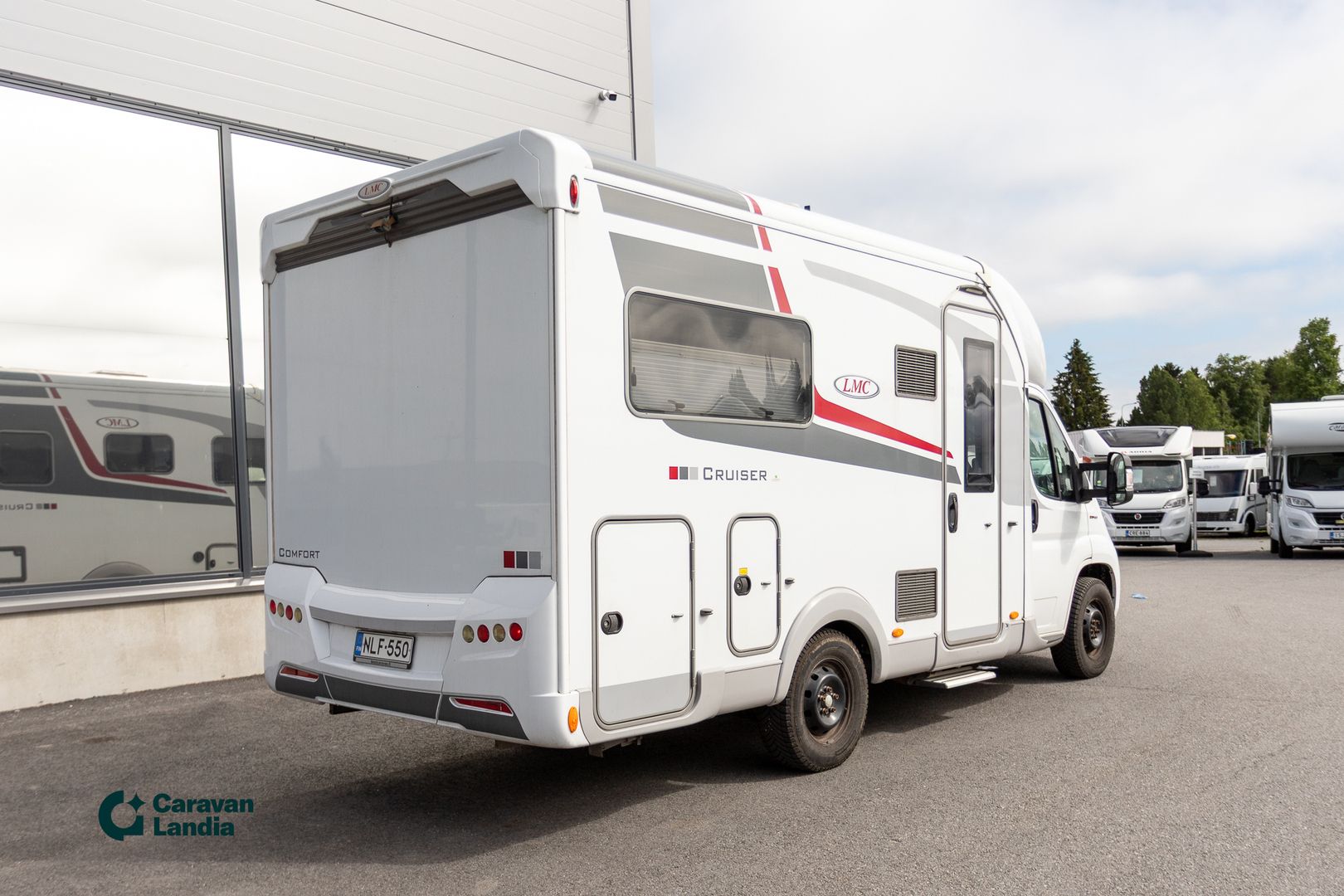 Lmc T612 Cruiser Comfort 2.3 Mjet 150hv **ALDE(KAASU/SÄHKÖ), AURINKOPANEELI, HUBBET-LASKUVUODE **, kuva 5