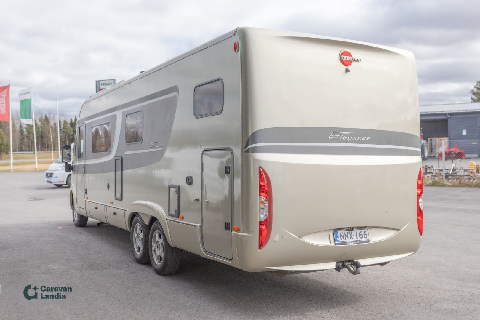 Burstner Elegance i 821 3.0 Mjet 160hv ** ALDE, AURINKOPANEELI, NAHAT **, kuva 4