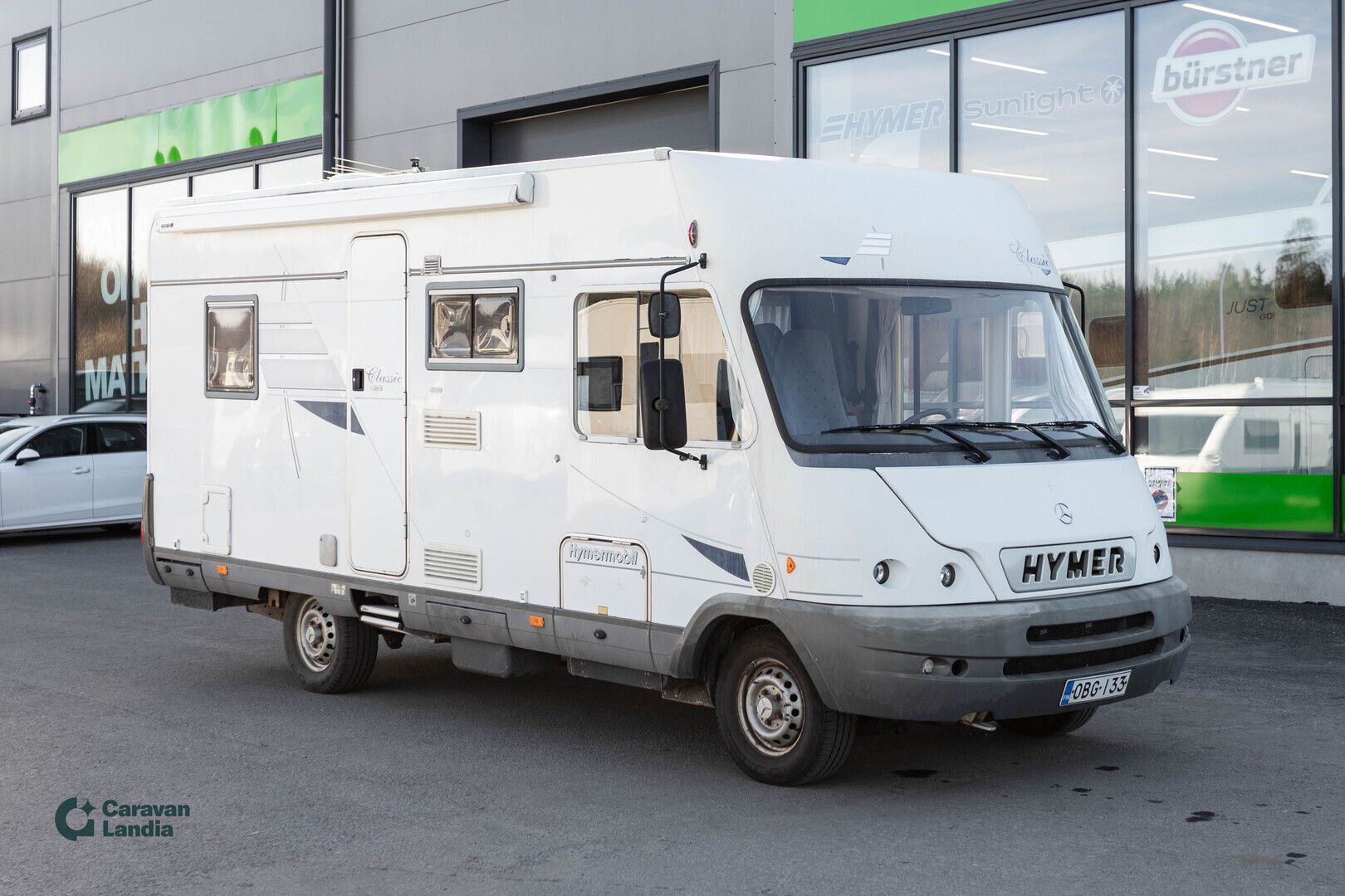 Hymer Classic 575 316 CDI 155hv ** TRUMA, PITKITTÄINEN-PARIVUODE, HUBBET-YLÄVUODE, MARKIISI **, kuva 1