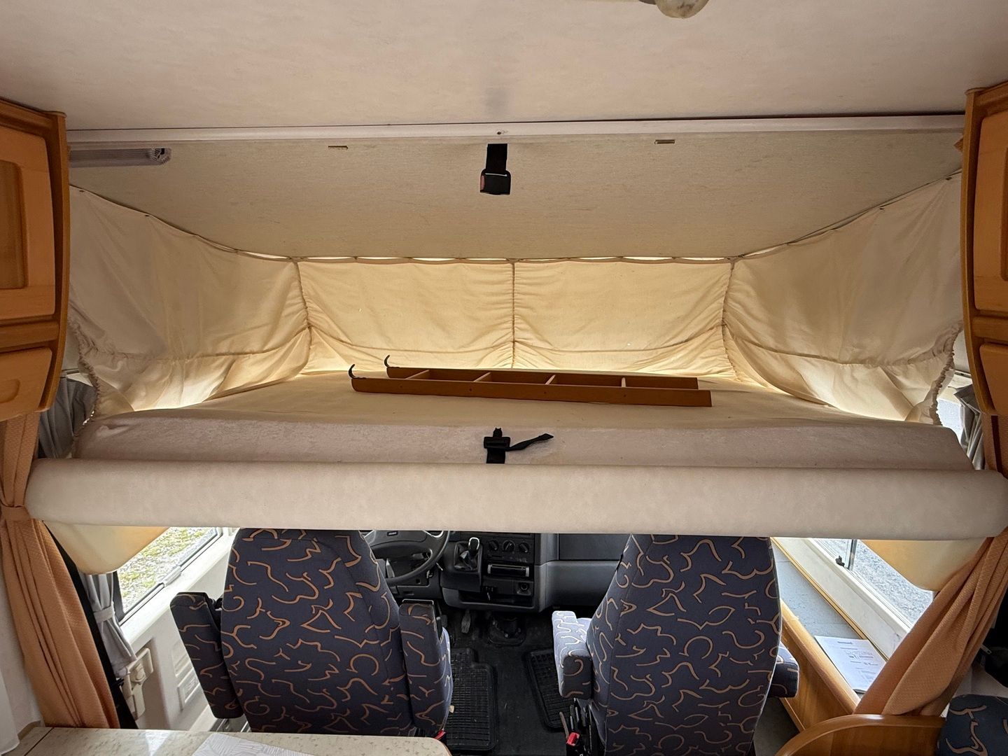 Hymer Classic 584 2.8 TD 120hv ** 2X ILMASTOINTI, MARKIISI, AGREKAATTI **, kuva 11