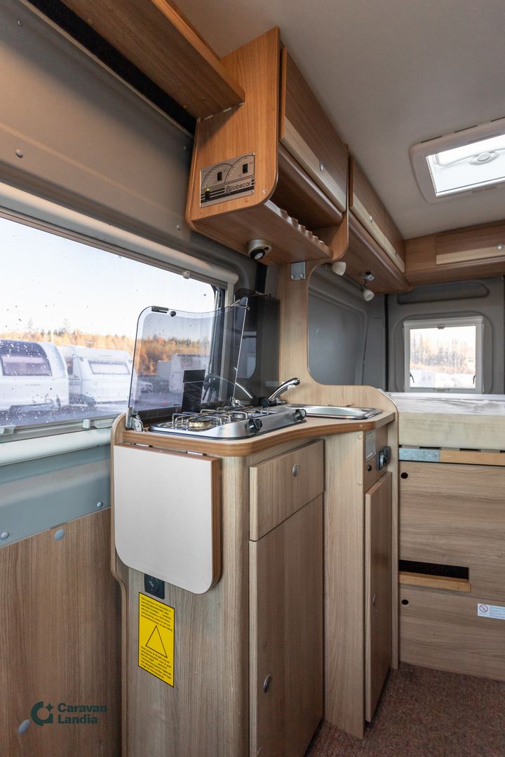 Globecar Twinscout 2.2 HDi 100hv ** TRUMA, PARIVUODE, MARKIISI, KOMPAKTI **, kuva 9