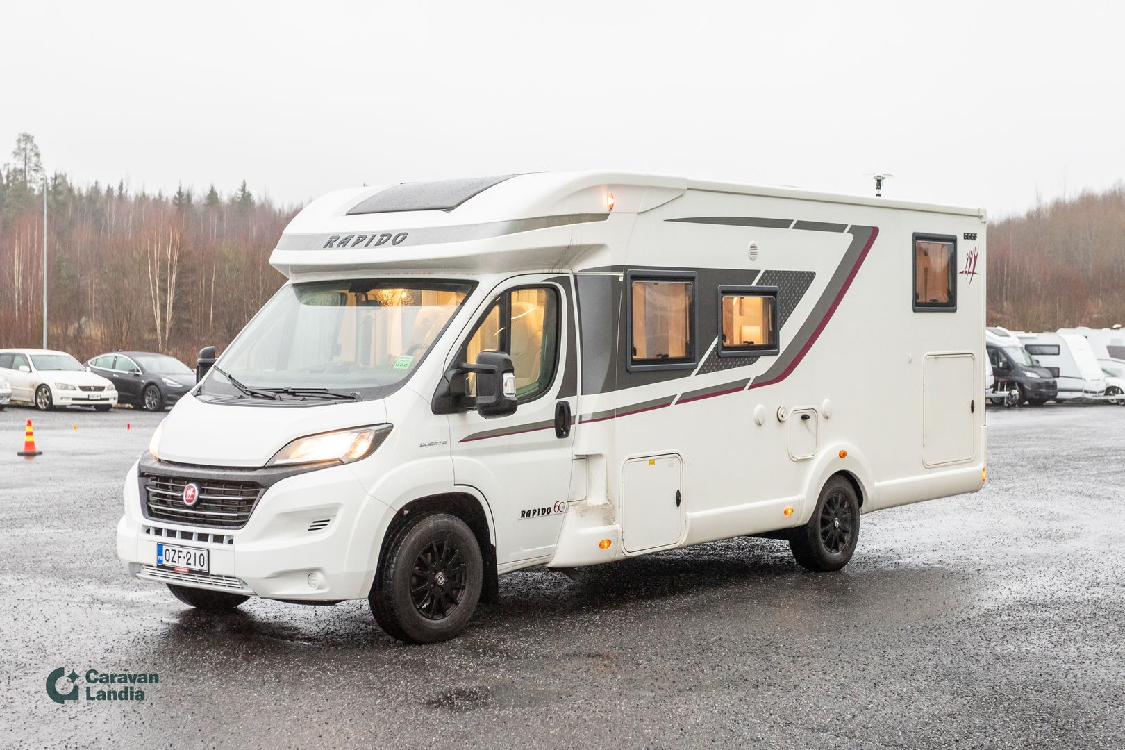 Rapido 666F 2.3 Mjet 140hv ** TRUMA-SÄHKÖPATRUUNA, ERILLISVUOTEET, SÄHKÖ-HUBBET, MARKIISI **, kuva 5