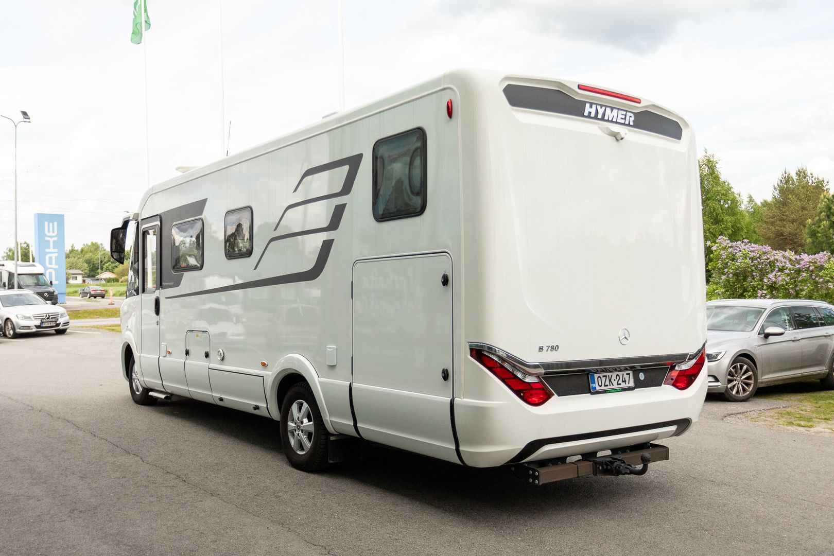Hymer B-MasterLine I 780 414 CDI 177hv ** ALDE, ERILLISVUOTEET, HUBBET-YLÄVUODE, 2X ILMASTOINTI **, kuva 4