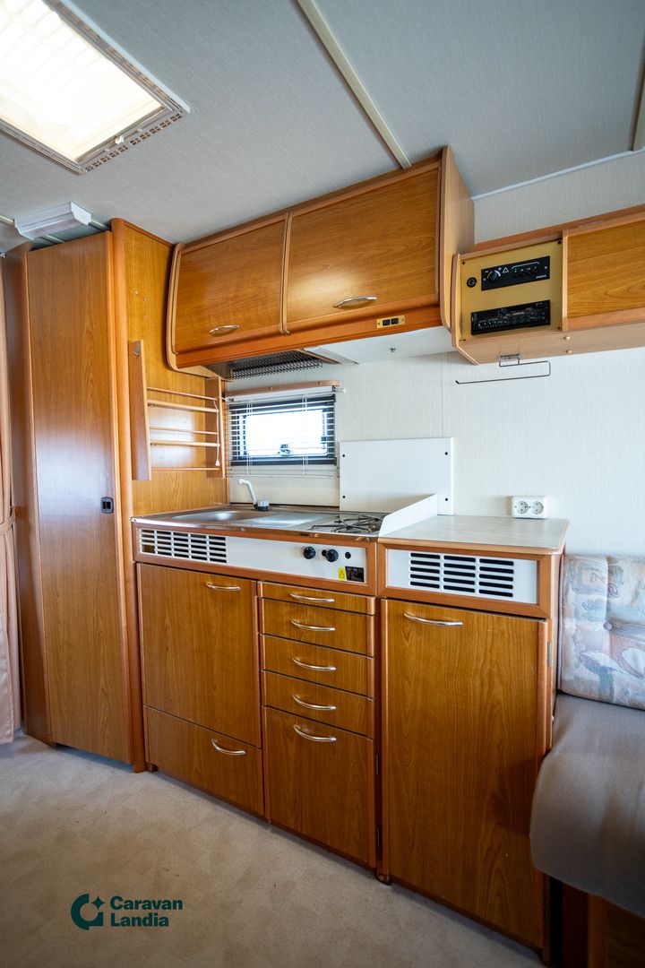 Solifer Goldie 580 ** NESTEKIERTOLÄMMITYS, YLÄVUODE, SIVUKEITTIÖ **, kuva 10