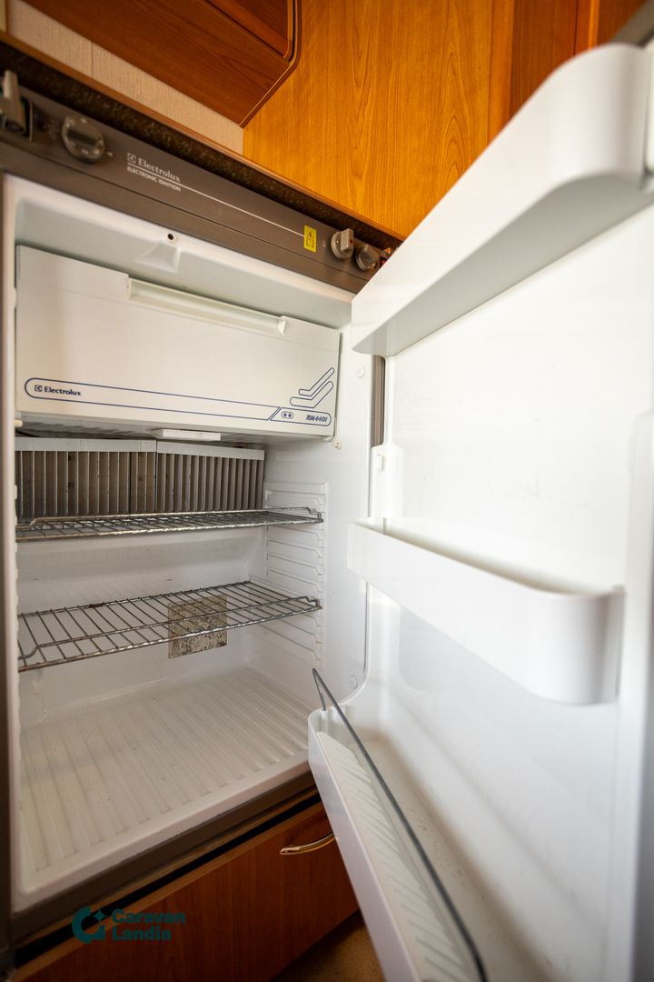 Solifer Goldie 580 ** NESTEKIERTOLÄMMITYS, YLÄVUODE, SIVUKEITTIÖ **, kuva 13