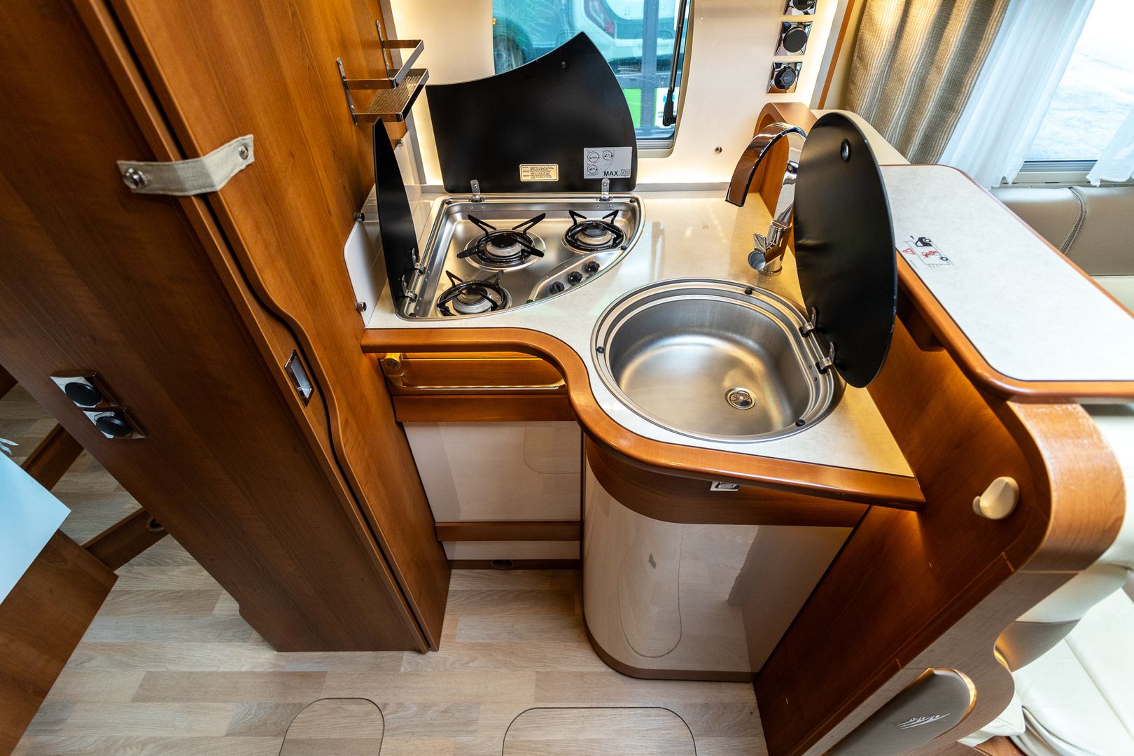 Rapido Distinction i80 2.3 Mjet 150hv ** AUTOMAATTI, 2XILMASTOINTI, SAAREKEVUODE **, kuva 14
