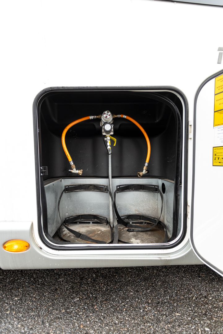 Rapido Distinction i80 2.3 Mjet 150hv ** AUTOMAATTI, 2XILMASTOINTI, SAAREKEVUODE **, kuva 27