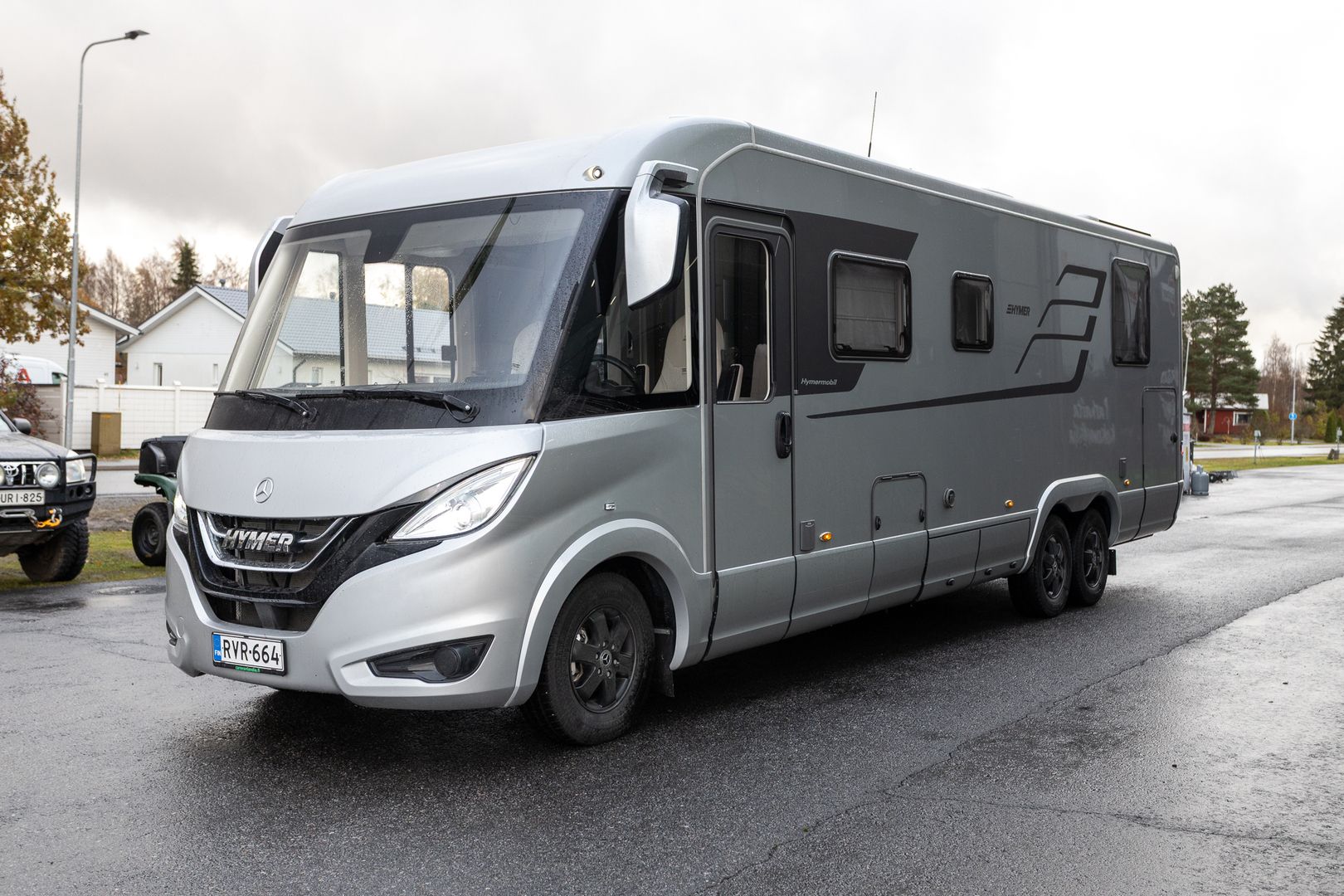 Hymer B-Masterline i 890 417 CDI 170 hv ** JÄÄTÄVÄ VARUSTELU!! HYDRAULISET TUKIJALAT, TALVIPAKETTI, SAAREKEVUODE **, kuva 5