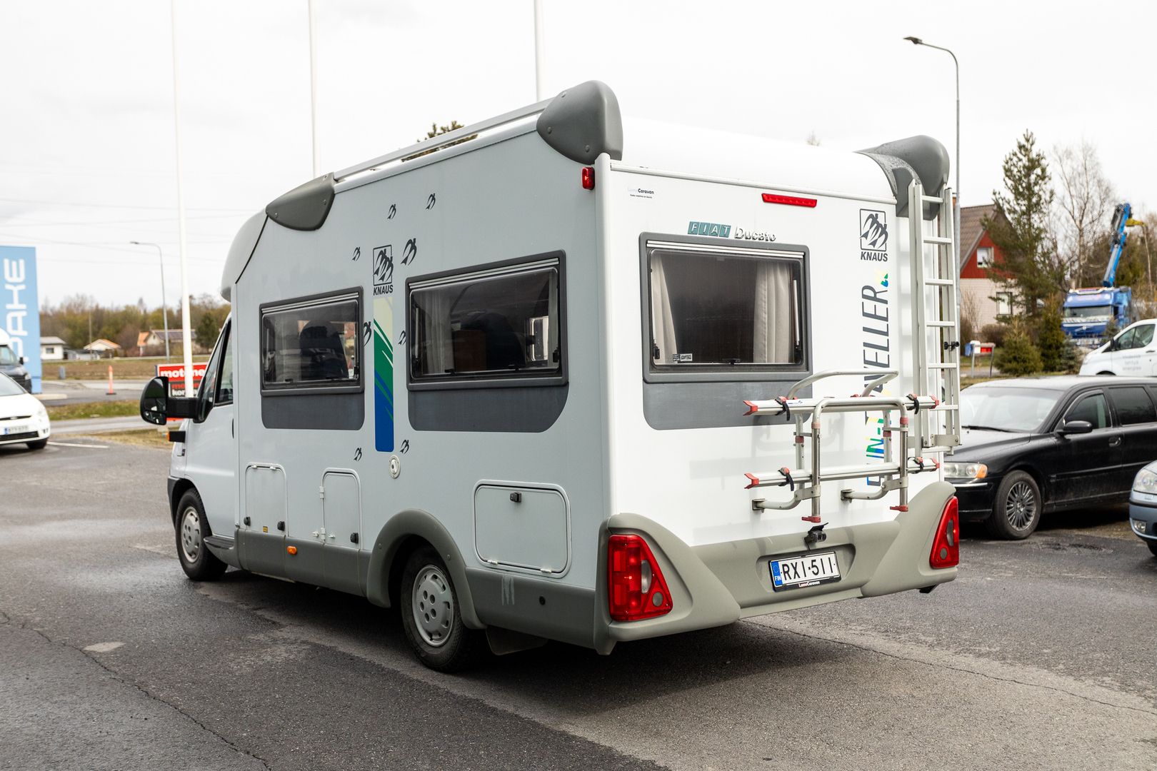 Knaus Sun Traveller Ti 605 L 2.8 JTD 115hv ** ALDE (KAASU/SÄHKÖ) PITKITTÄINEN PARIVUODE, AJ VAIN 97TKM **, kuva 4