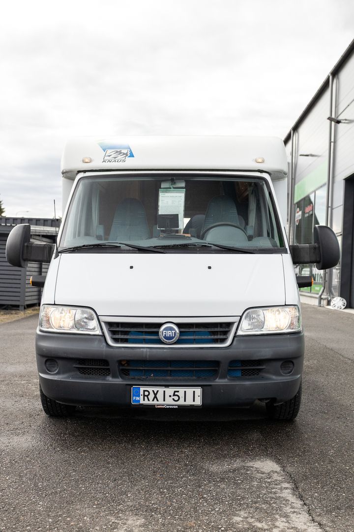 Knaus Sun Traveller Ti 605 L 2.8 JTD 115hv ** ALDE (KAASU/SÄHKÖ) PITKITTÄINEN PARIVUODE, AJ VAIN 97TKM **, kuva 6