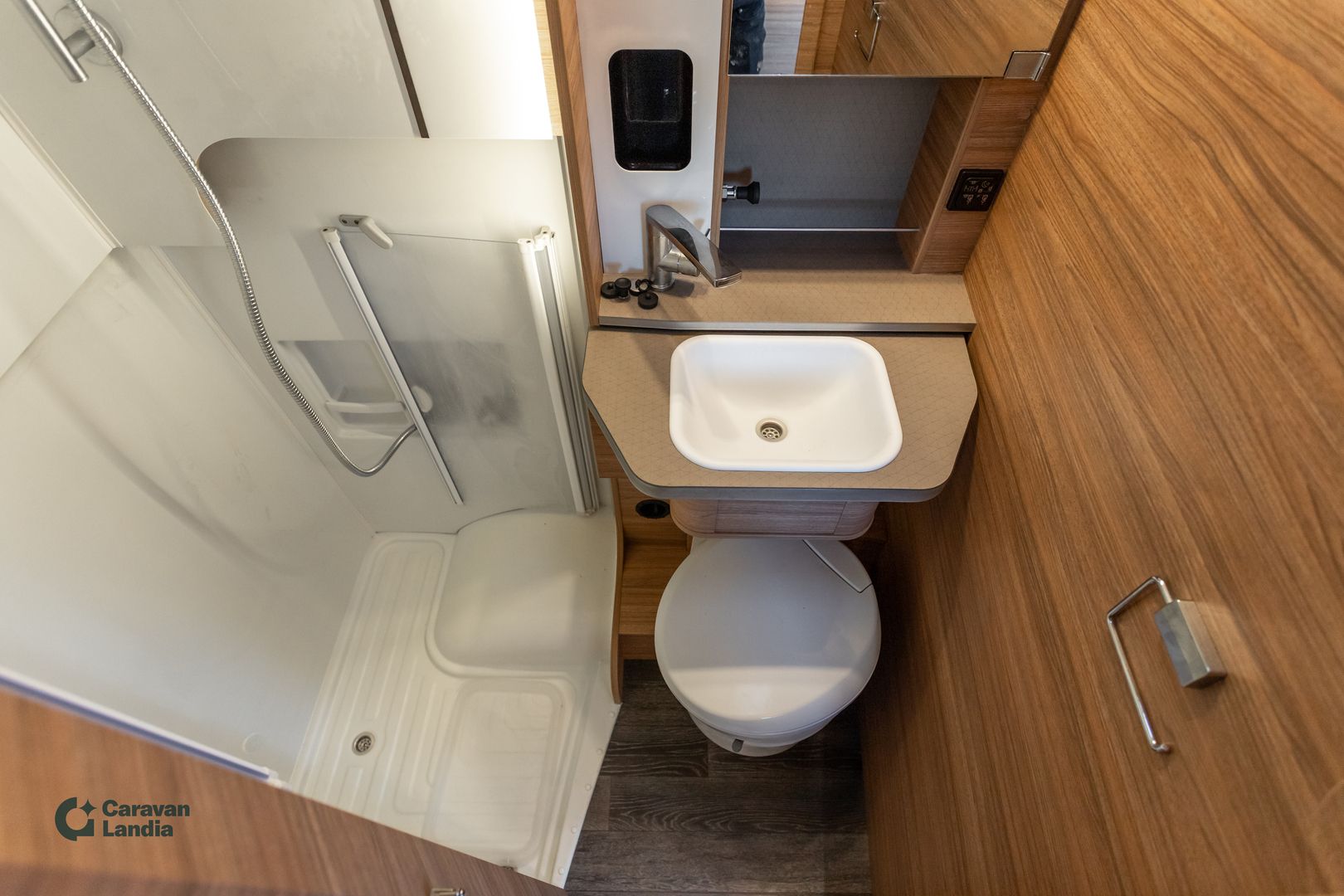 Weinsberg X-Cursion 500 MQ 2.0 TDI 150hv ** TRUMA, PARIVUODE, YLÄVUODE, AUTOMAATTI **, kuva 18