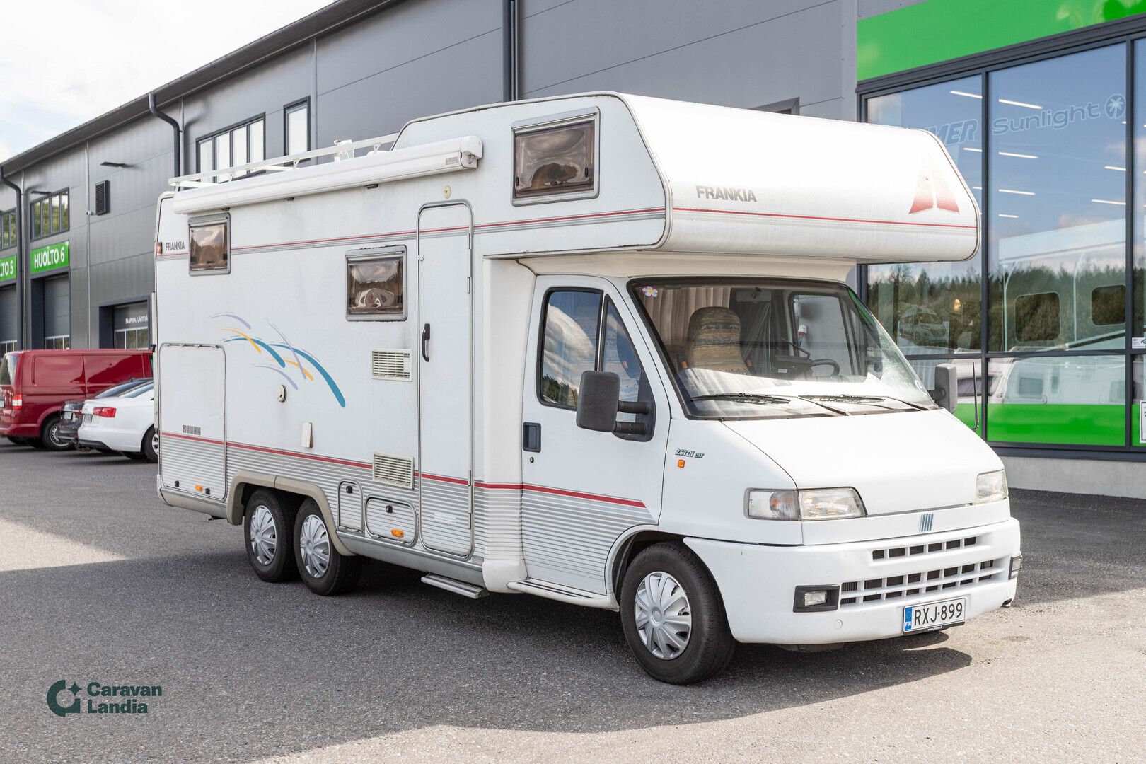 Frankia A680 2.5 TDi 115 hv **TRUMA, ERILLISVUOTEET, MARKIISI, ALKOVI **, kuva 1