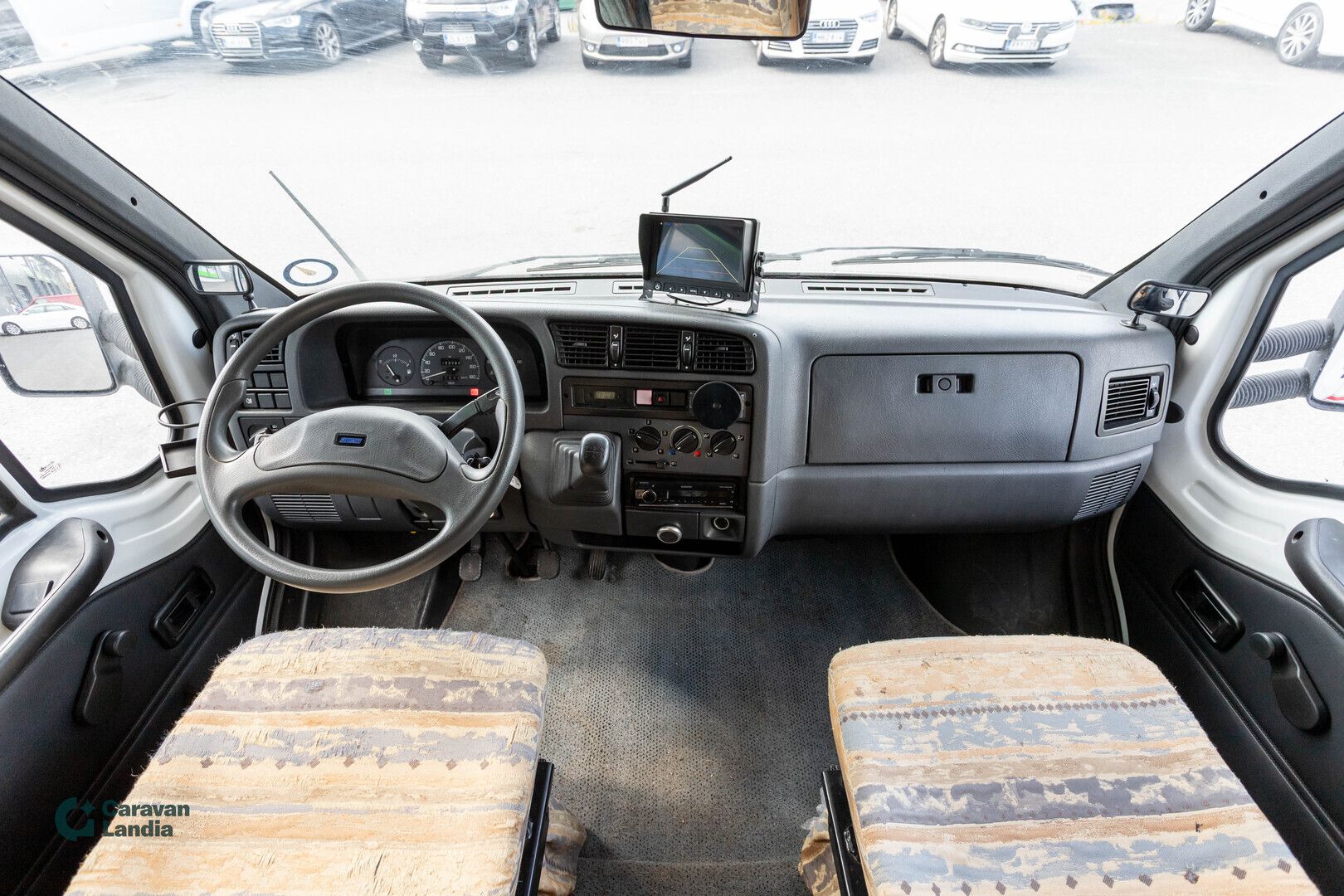 Frankia A680 2.5 TDi 115 hv **TRUMA, ERILLISVUOTEET, MARKIISI, ALKOVI **, kuva 6